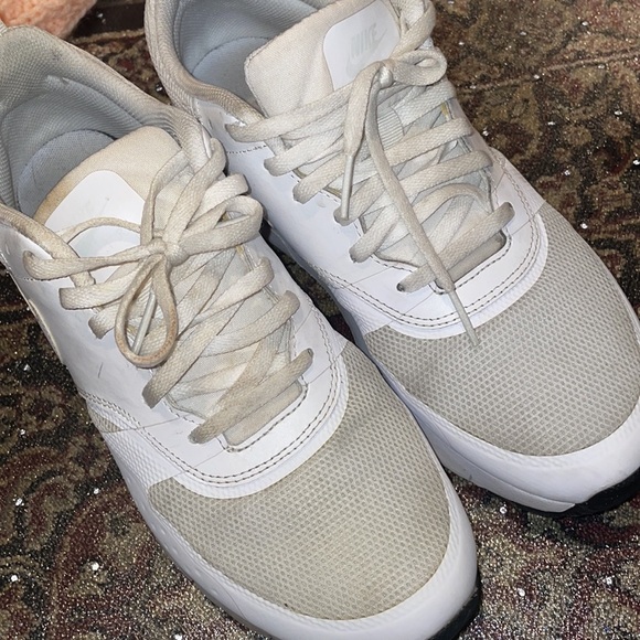 Nike AirMax Sneakers - Picture 2 of 3